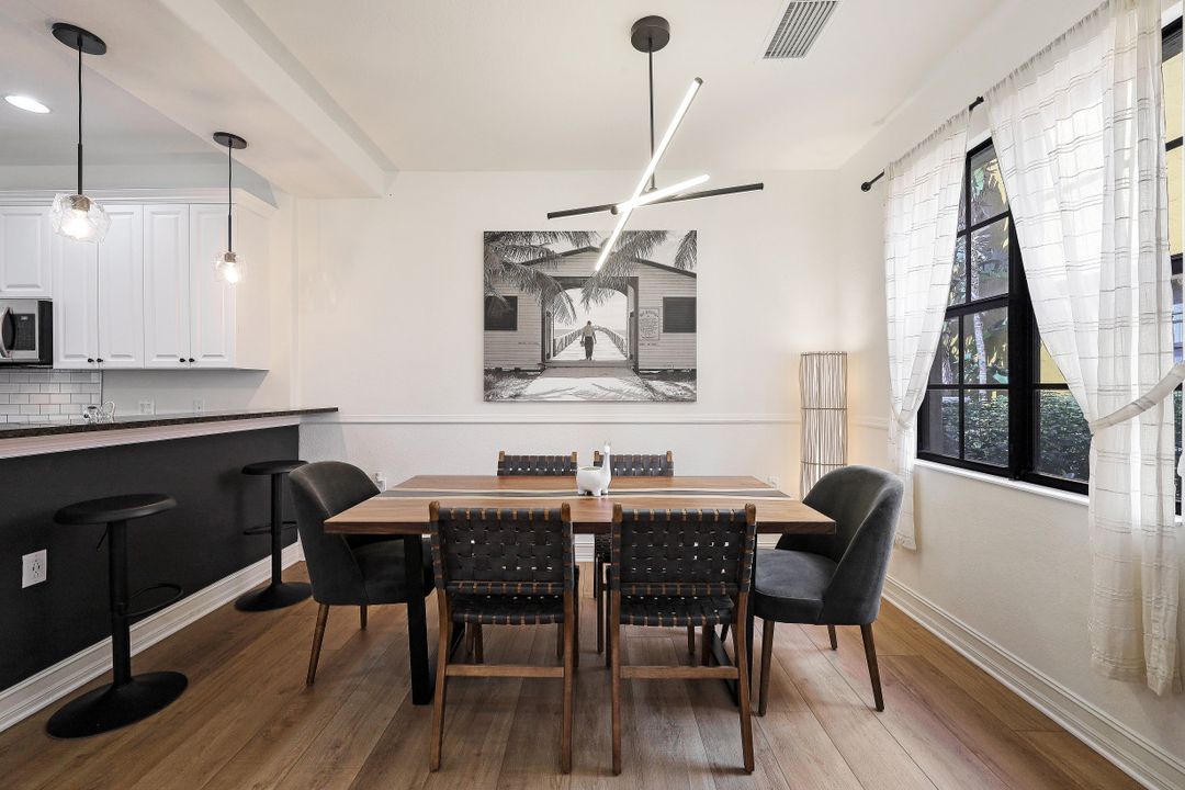 9128 Delano St #89-2, Naples, FL 34113