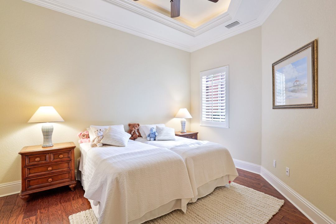 10734 Mirasol Dr #301, Miromar Lakes, FL 33913