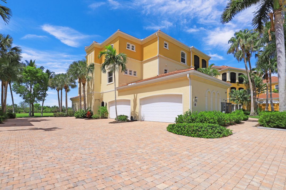 1502 Borghese Ln #201, Naples, FL 34114