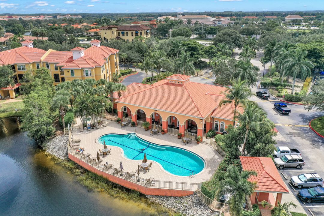 23640 Walden Center Dr, Bonita Springs, FL 34134