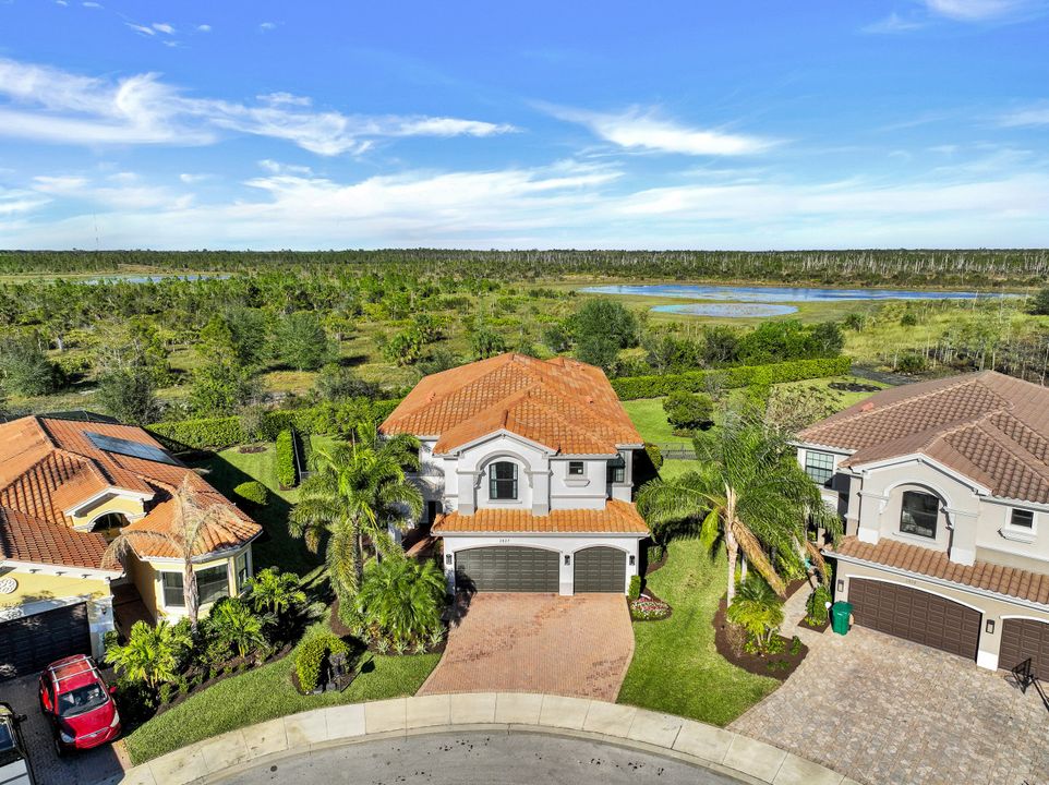 2827 Thunder Bay Circle, Naples, FL 34119