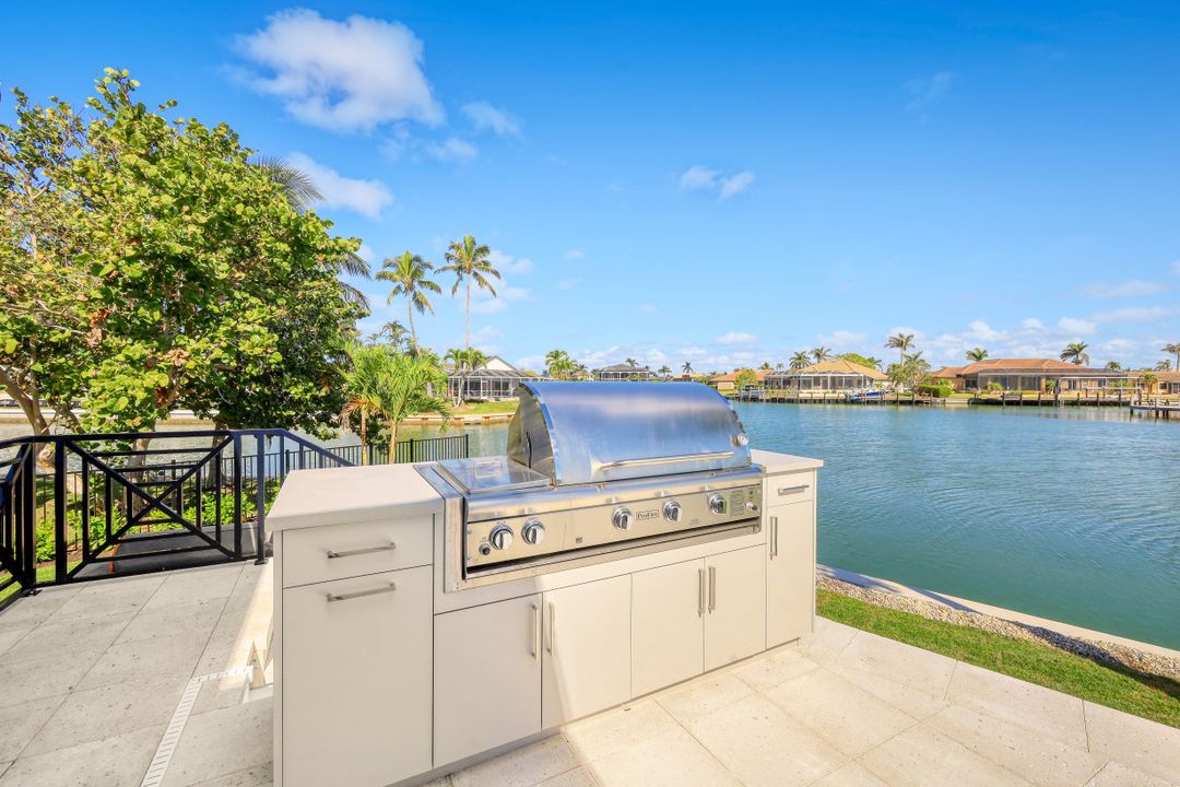 1250 Spanish Ct, Marco Island, FL 34145