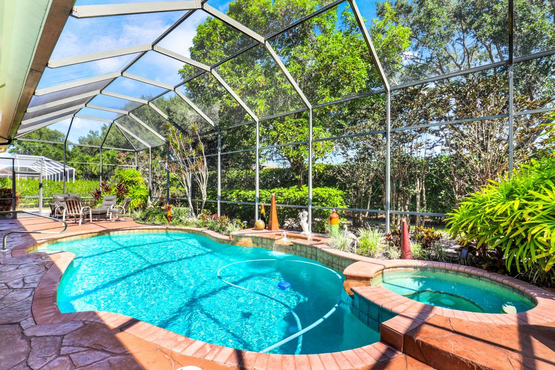 9772 Treasure Cay Ln, Bonita Springs, FL 34135