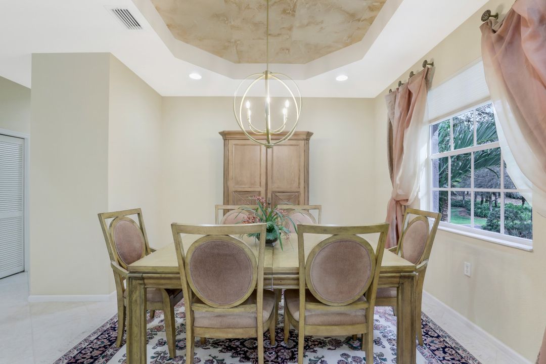 10392 Autumn Breeze Dr #201, Bonita Springs, FL 34135