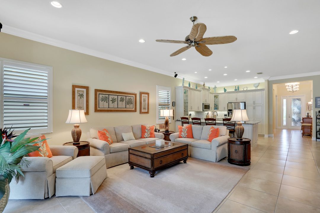 3578 Beaufort Ct, Naples, FL 34119