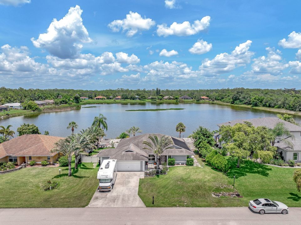 27329 Rue De Paix, Bonita Springs, FL 34135