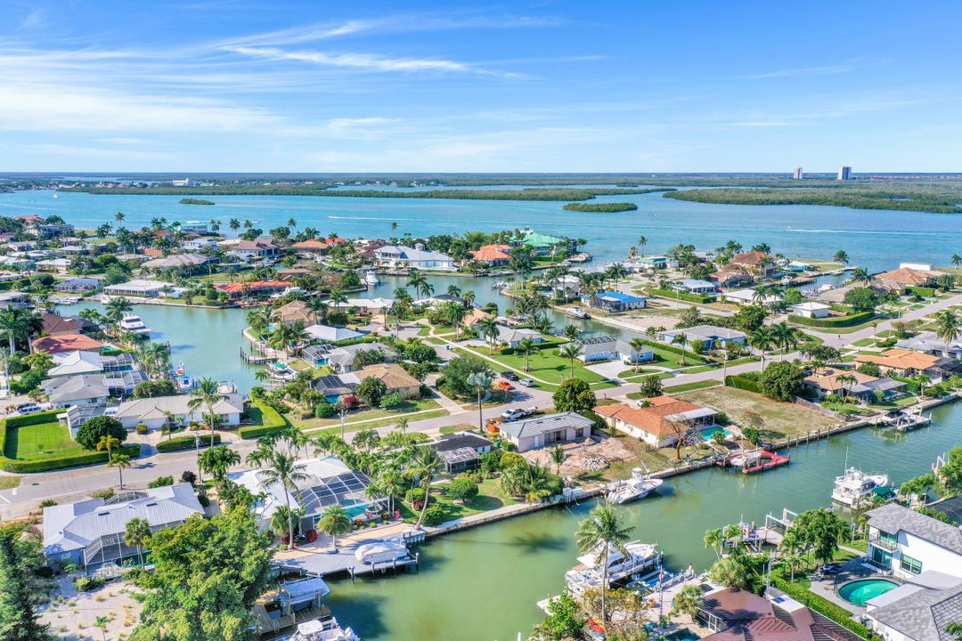 1211 Mulberry Ct, Marco Island, FL 34145