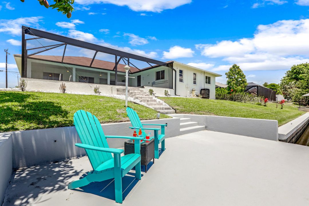 432 Mohawk Pkwy, Cape Coral, FL 33914