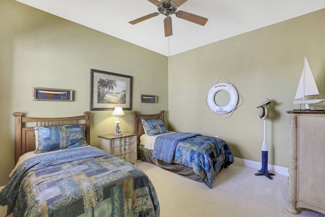 8997 Cherry Oaks Tr #202, Naples, FL 34114