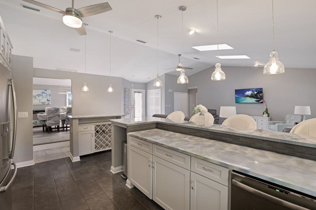 16568 Bear Cub Ct, Fort Myers, FL 33908