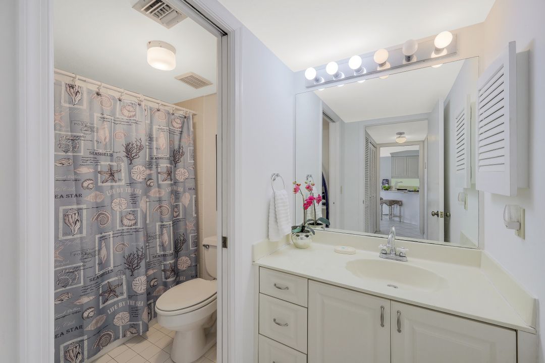 991 N Barfield Dr #115, Marco Island, FL 34145