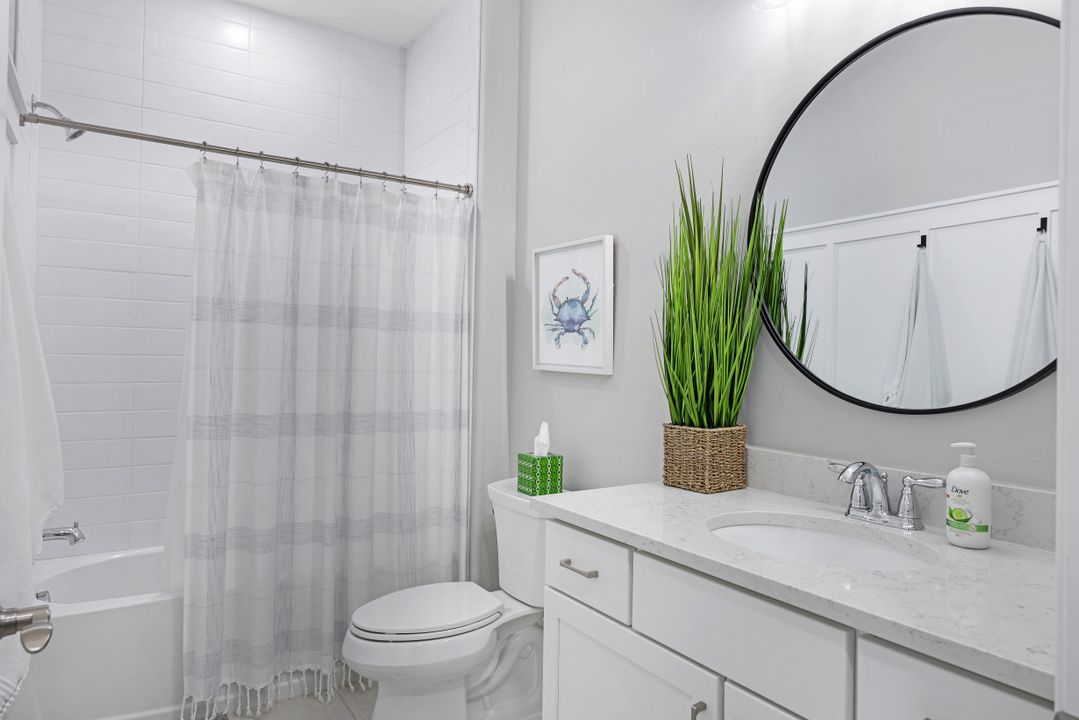 17624 Kinzie Ln, Estero, FL 33928