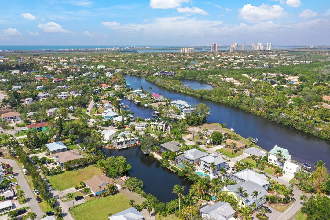 3831 Riviera Cir, Bonita Springs, FL 34134