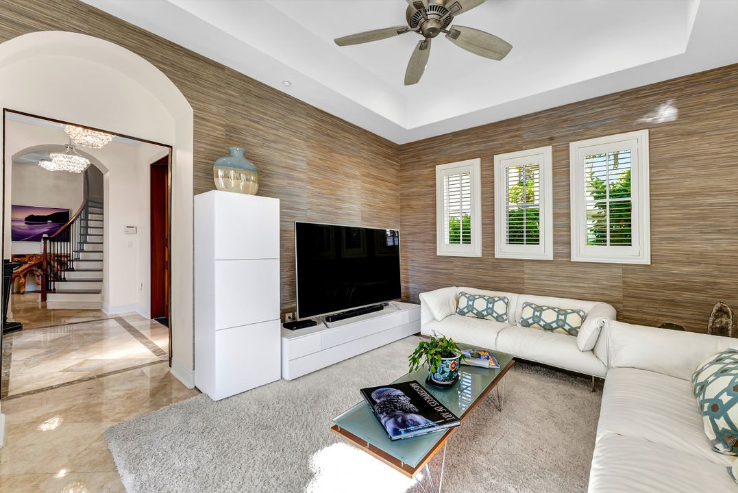 16653 Toscana Cir #701, Naples, FL 34110