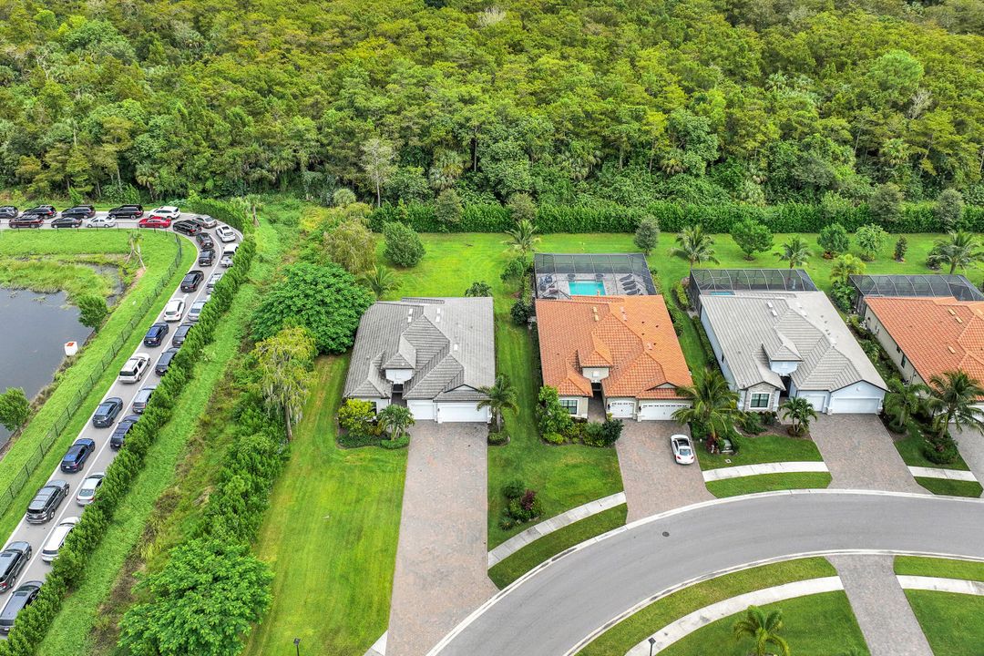 2336 Grenadine Way, Naples , FL 34120