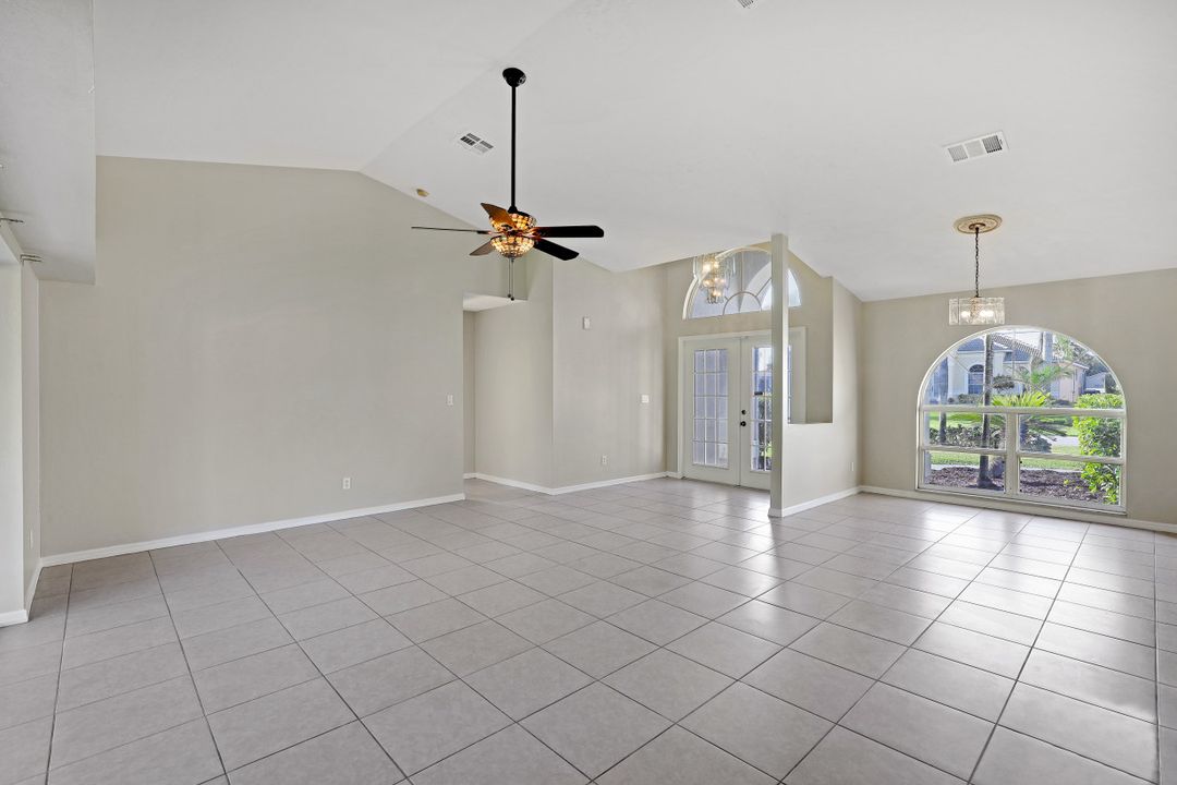 1923 SW 48th Ln, Cape Coral, FL 33914