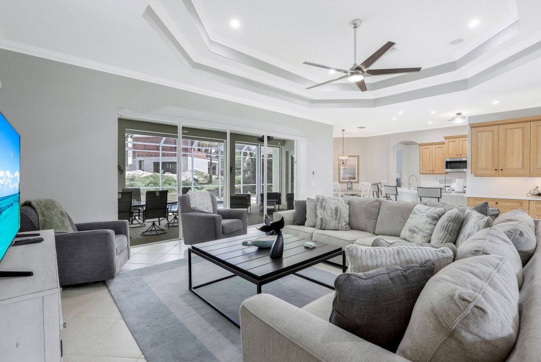 1722 Dogwood Dr, Marco Island, FL 34145