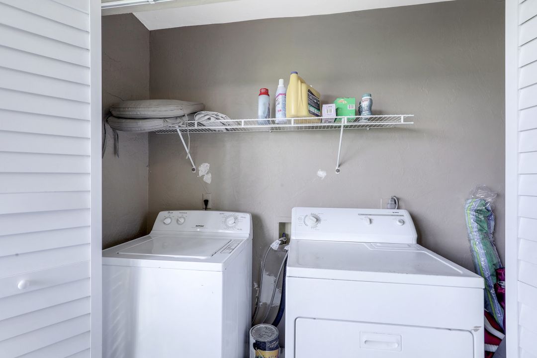 5651 Rattlesnake Hammock Rd #201C, Naples, FL 34113