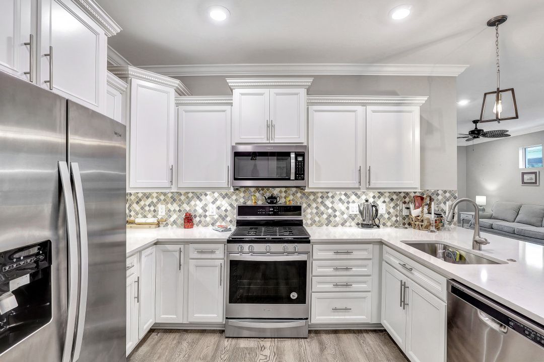 20045 Parrot Key Ct, Estero, FL 33928