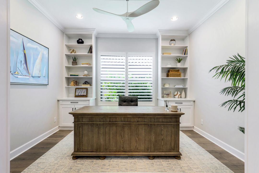 9496 Montelanico Loop, Naples, FL 34119