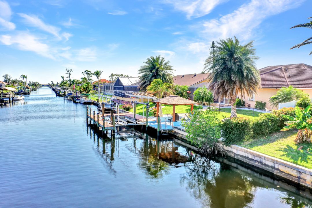 4109 SW 5th Pl, Cape Coral, FL 33914