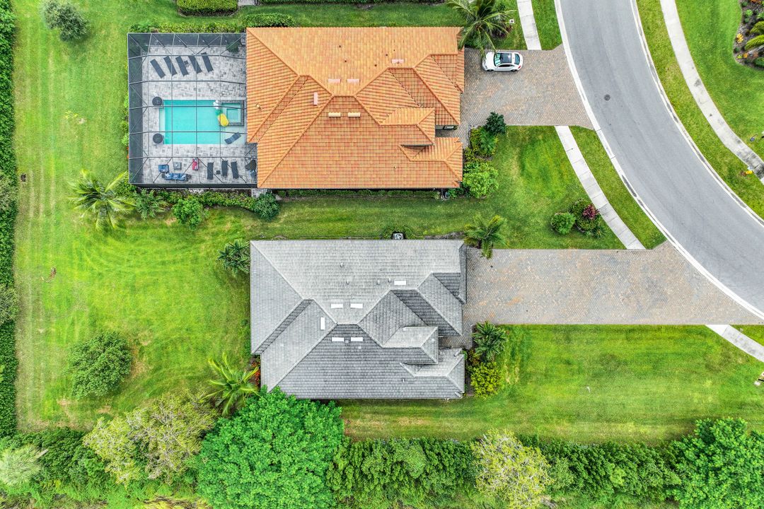 2336 Grenadine Way, Naples , FL 34120