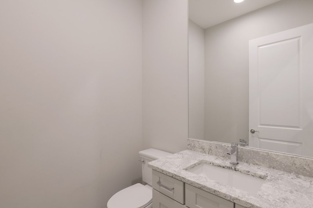 9328 Tulipano Ter, Naples, FL 34119