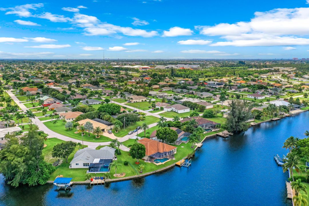 3026 SW 26th Ave, Cape Coral, FL 33914