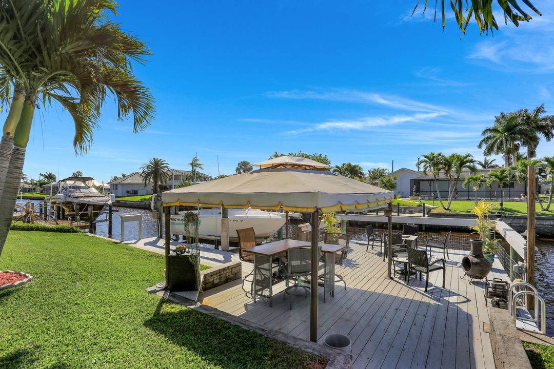 2108 Everest Pkwy, Cape Coral, FL 33904