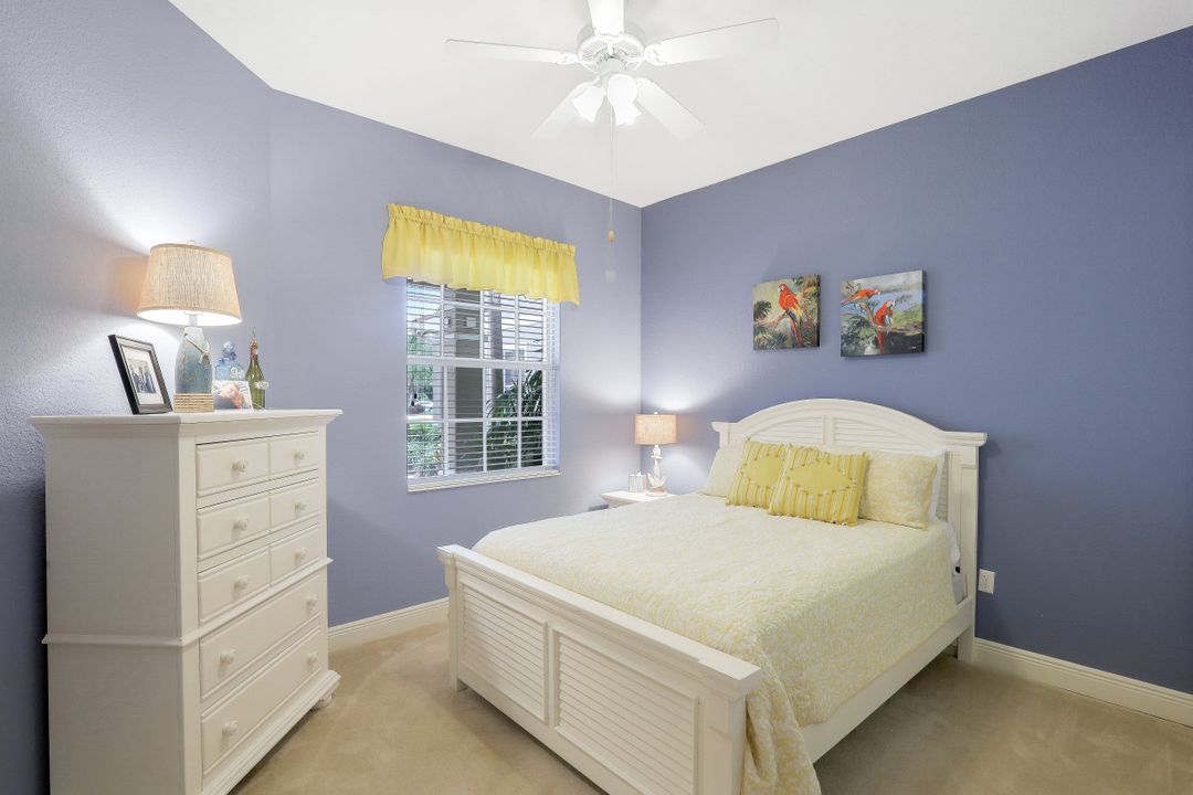 7849 Hawthorne Terrace #802, Naples, FL 34113