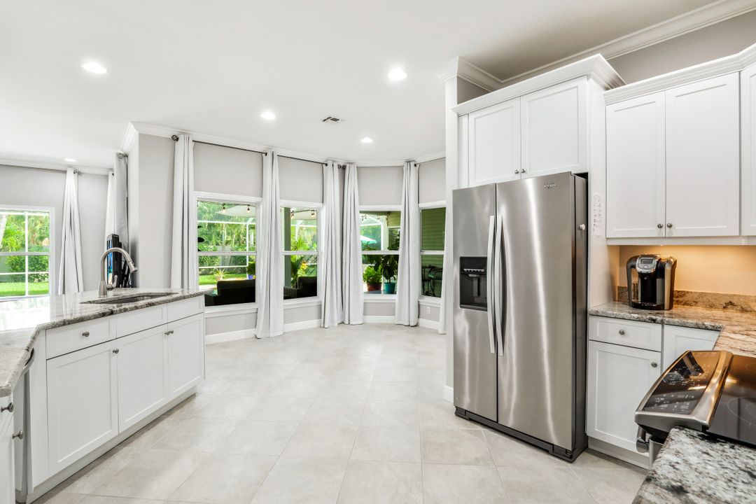 15663 Caloosa Creek Cir, Fort Myers, FL 33908