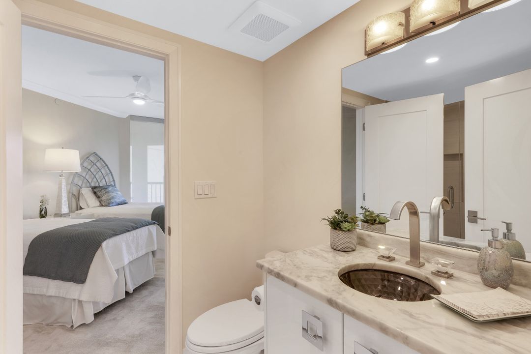 8171 Bay Colony Dr #1103, Naples, FL 34108