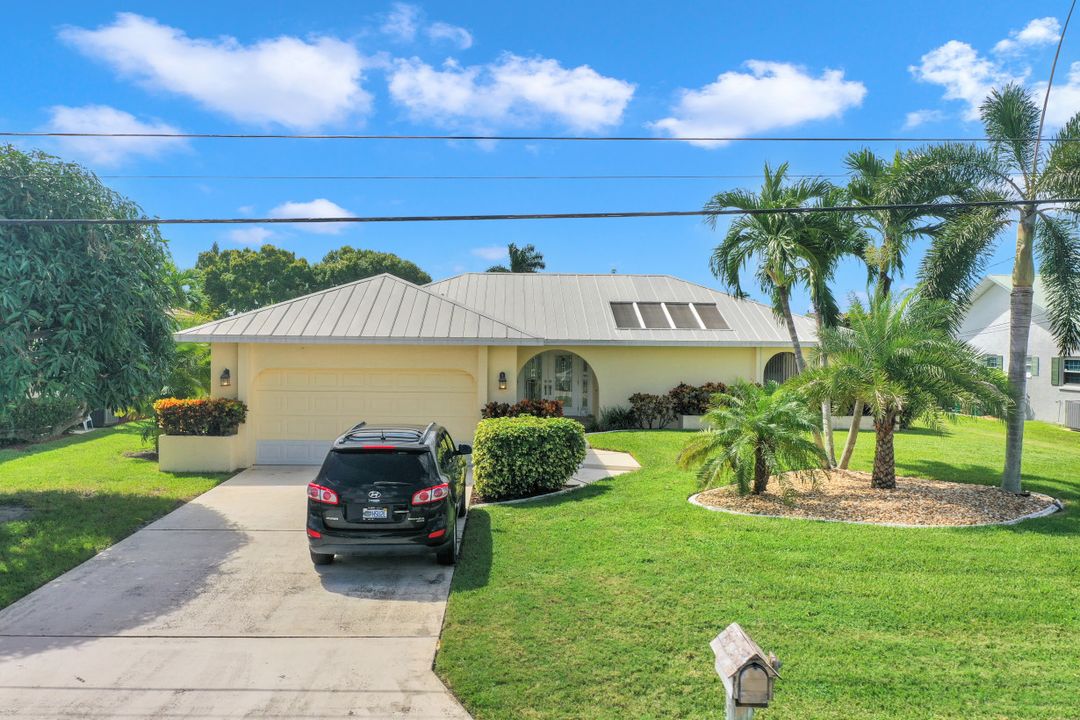 136 SW 38th Terrace, Cape Coral, FL 33914