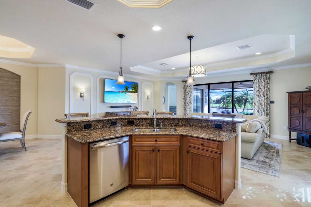 12672 Kinross Ln, Naples, FL 34120