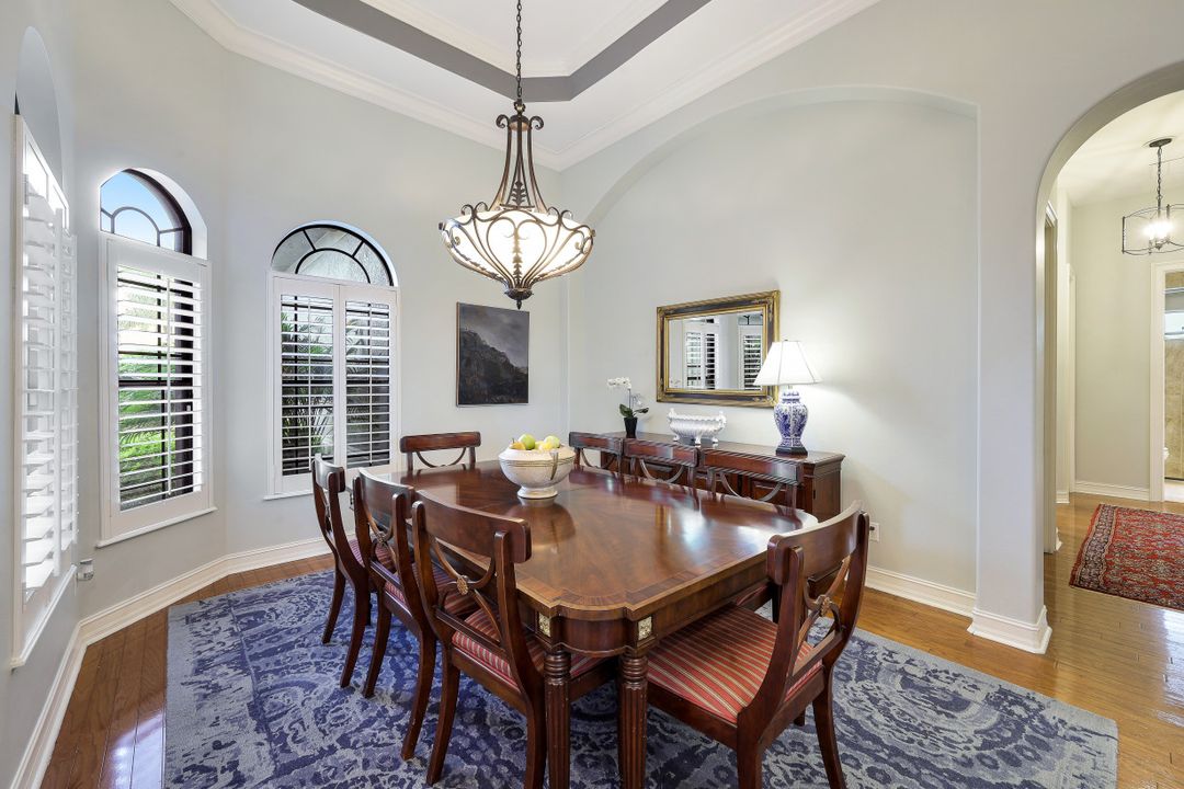 14690 Beaufort Cir, Naples, FL 34119