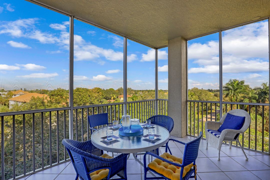 450 Launch Cir #504, Naples, FL 34108