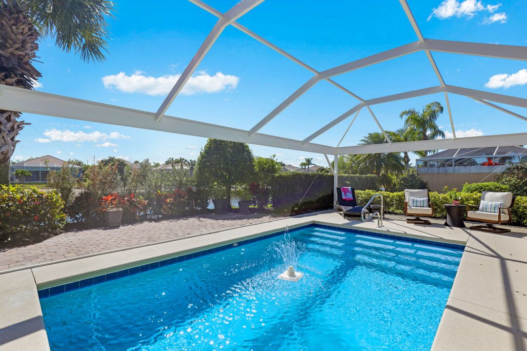 8404 Borboni Ct, Naples, FL 34114