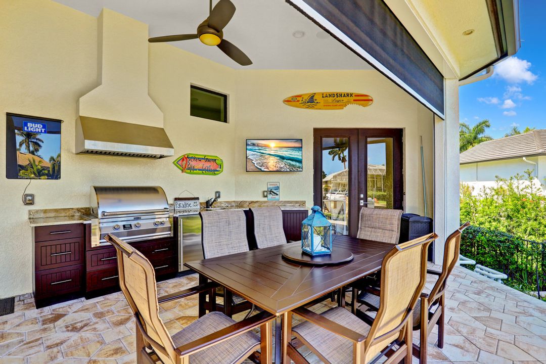 601 Crescent St, Marco Island, FL 34145