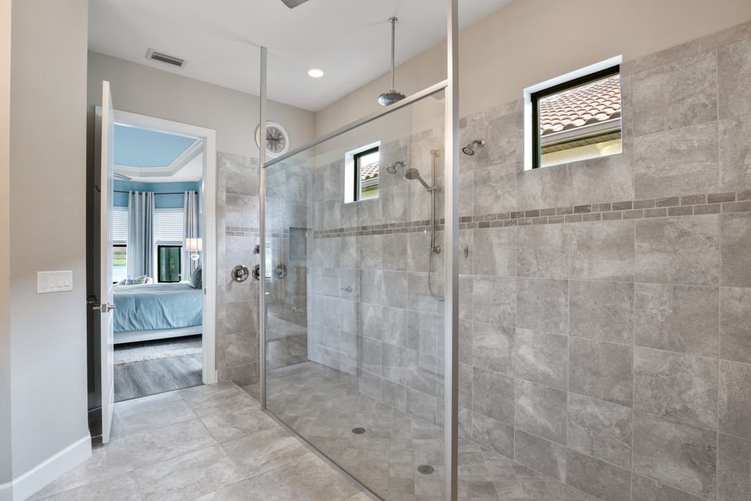 23765 Pebble Pointe Ln , Estero, FL 34135