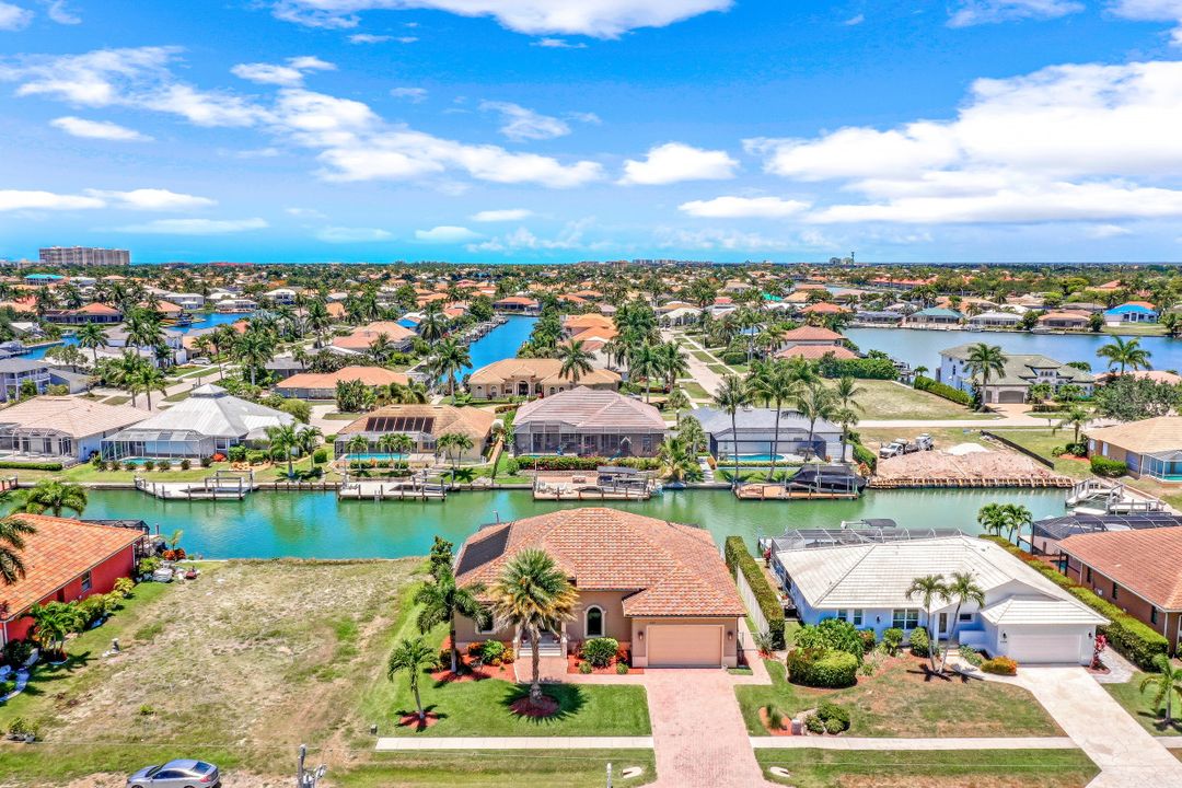 1232 Mistletoe Ct, Marco Island, FL 34145