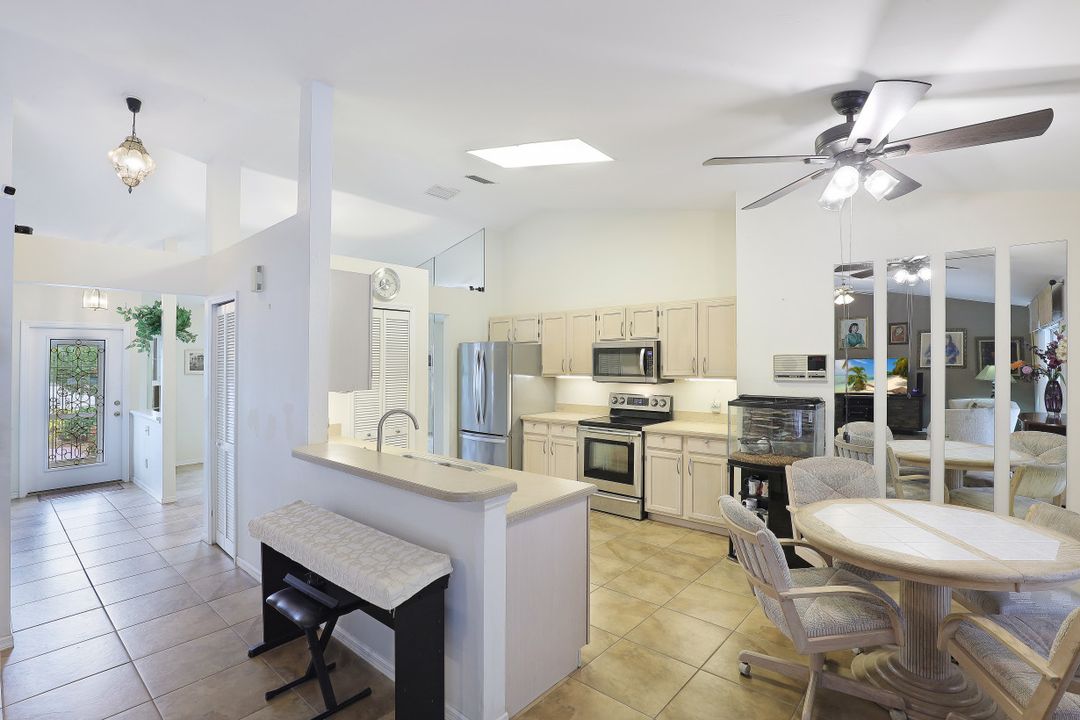 115 Plantation Cir, Naples, FL 34104