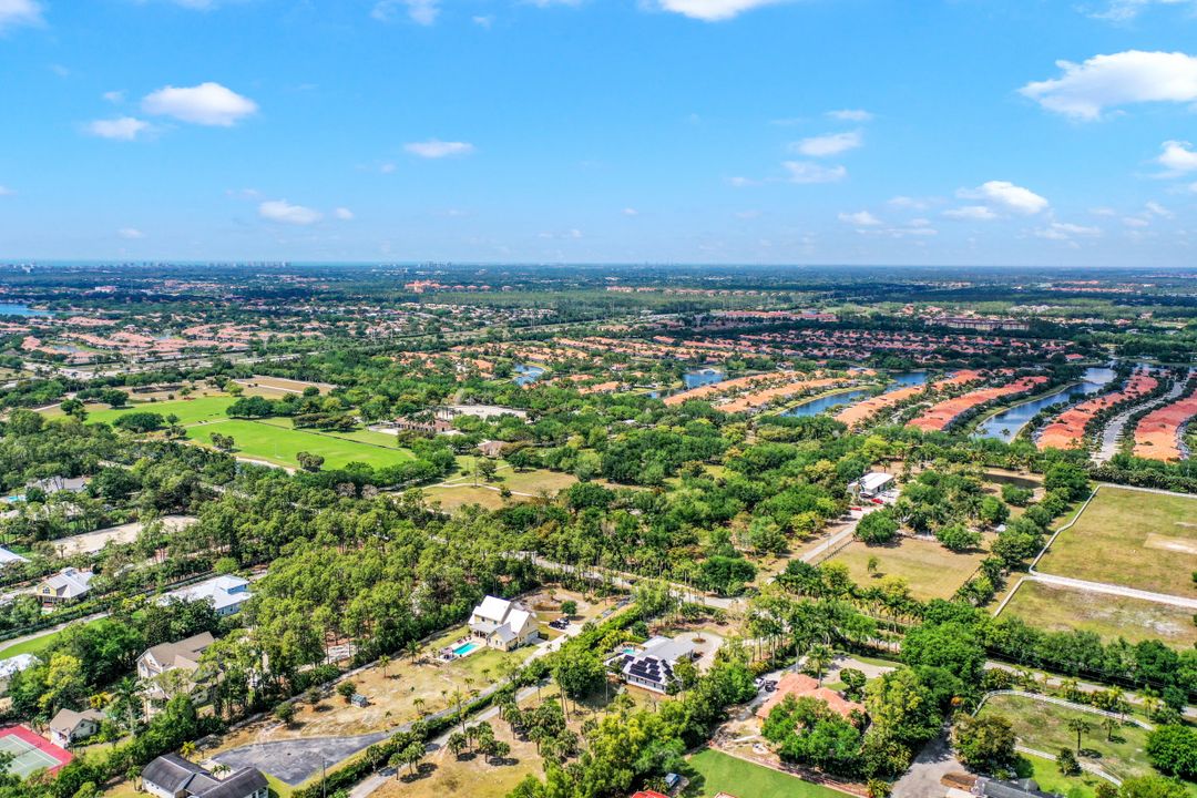 6730 Daniels Rd, Naples, FL 34109