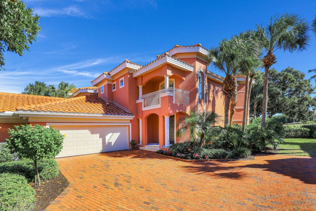 2362 Terra Verde Ln, Naples, FL 34105