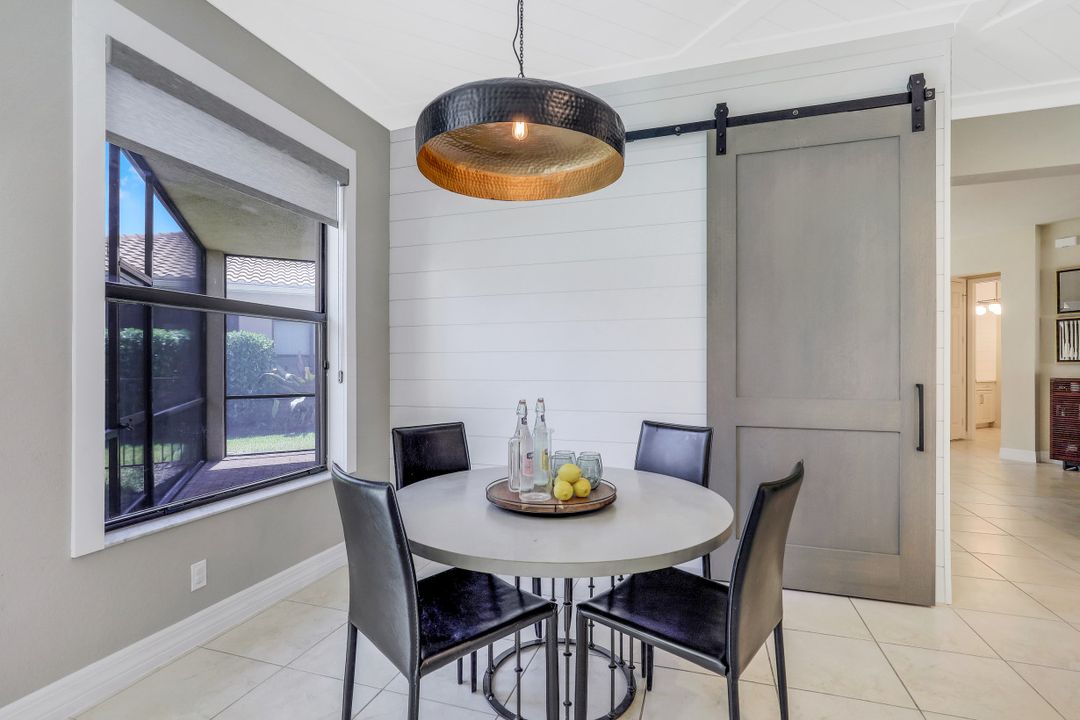 3054 Hudson Terrace, Naples, FL 34119