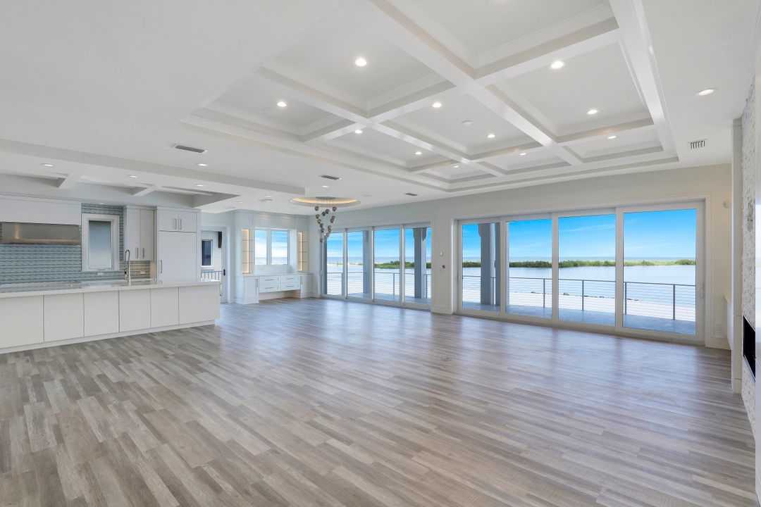 158 S Beach Dr, Marco Island, FL 34145