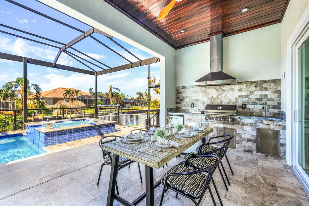 5332 Malibu Ct, Cape Coral, FL 33904