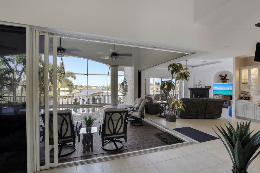 5239 SW 27th Ave, Cape Coral, FL 33914