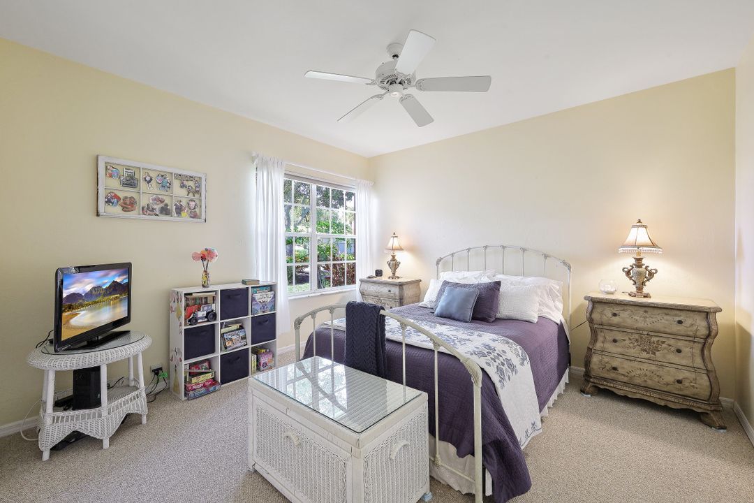 13641 Southampton Dr, Bonita Springs, FL 34135