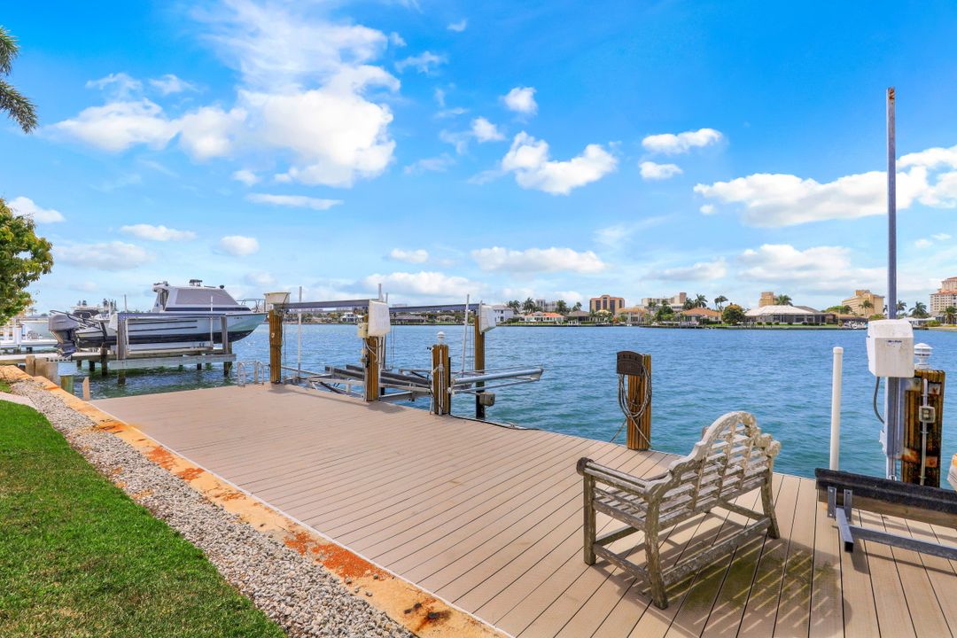 316 Lamplighter Dr, Marco Island, FL 34145