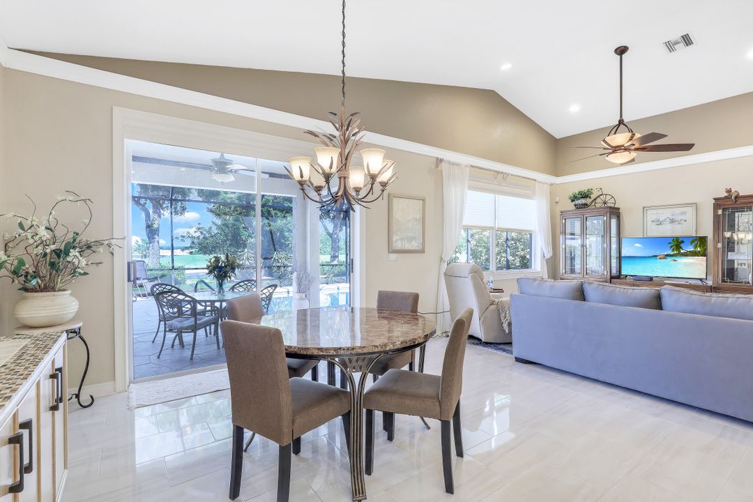 2108 Par Dr, Naples, FL 34120